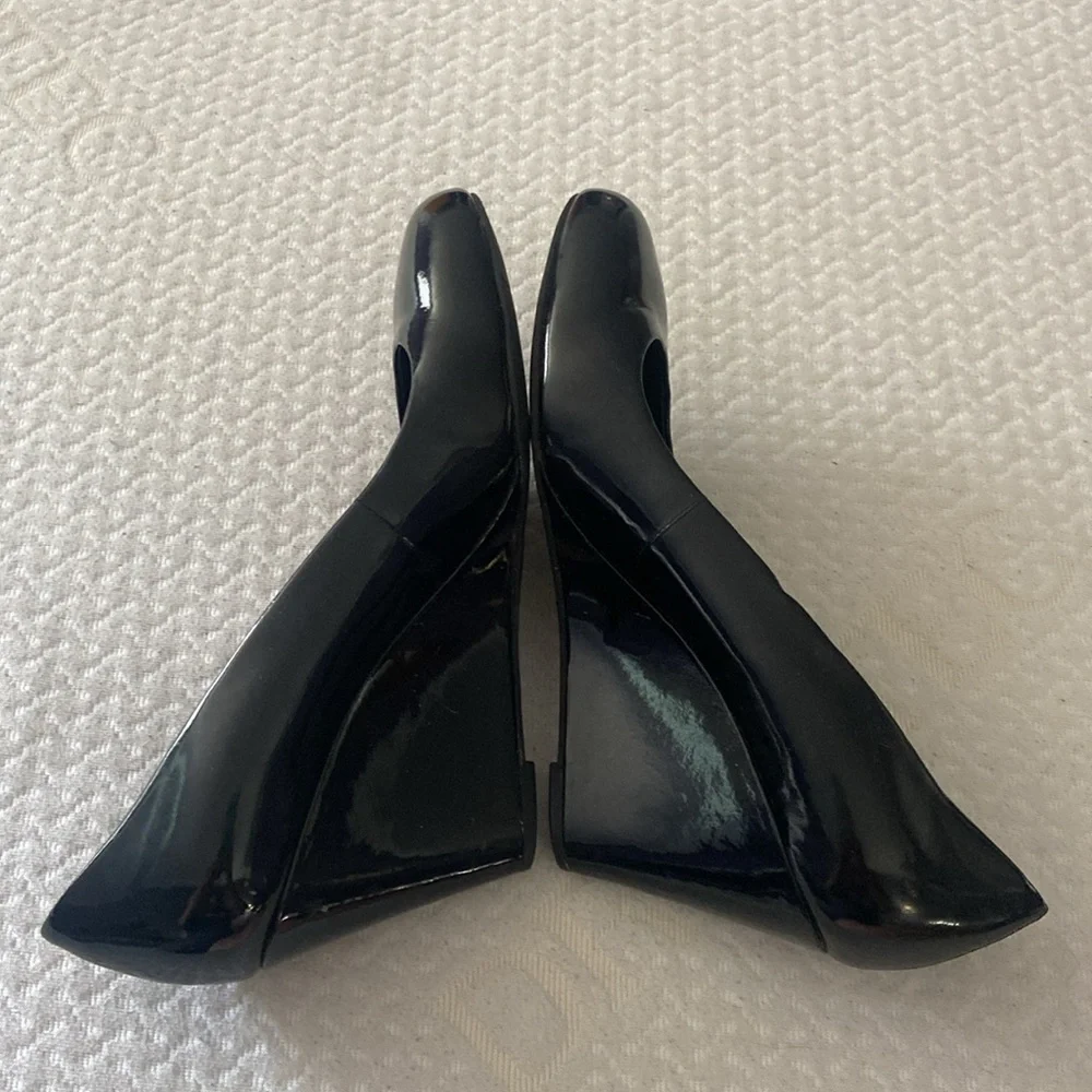 Via Spiga FOSTER‎ black patent leather wedges / size 9 / great condition w/ box